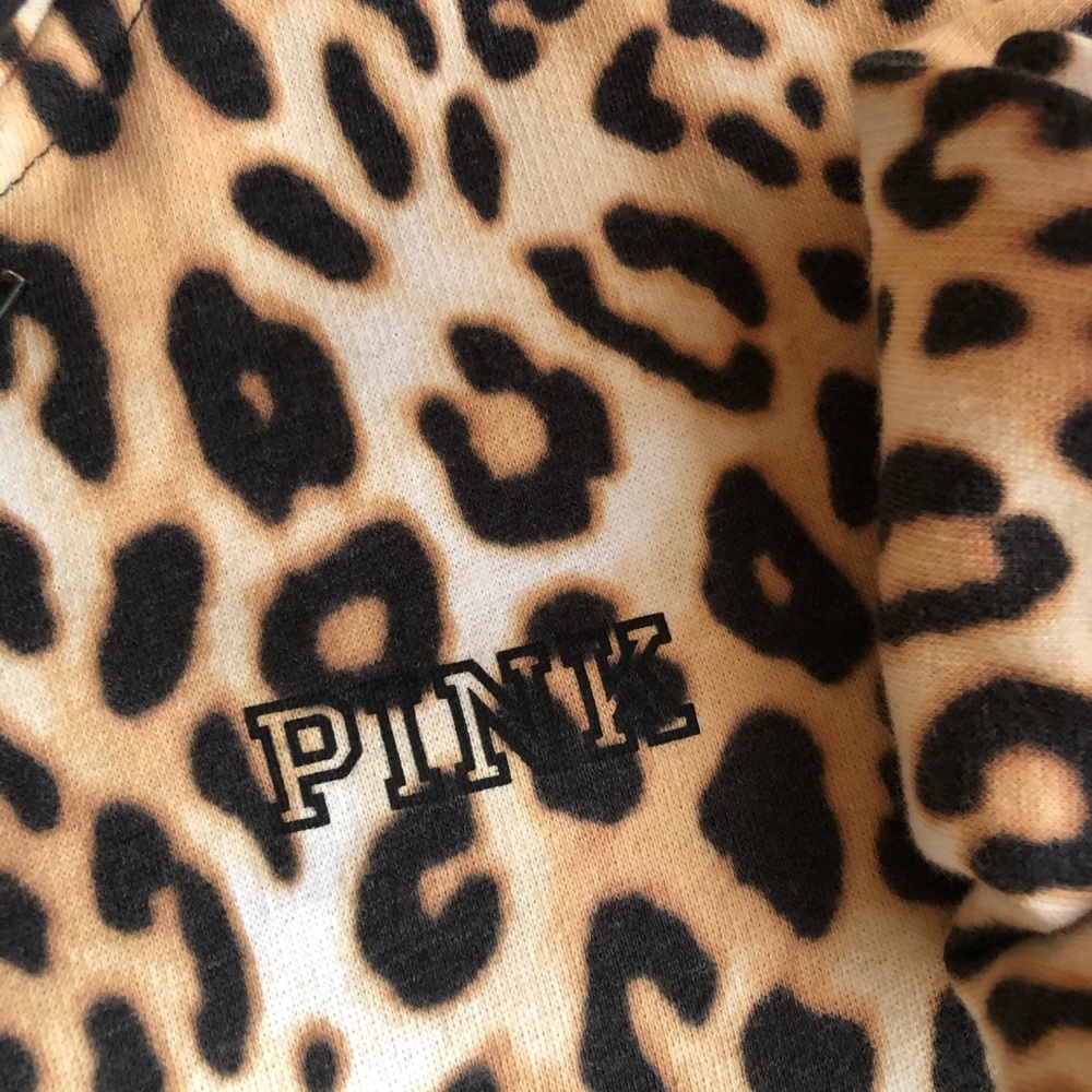 PINK Victoria’s Secret Cheetah zip up hoodie Size L no flaws worn 1x So Fly!
